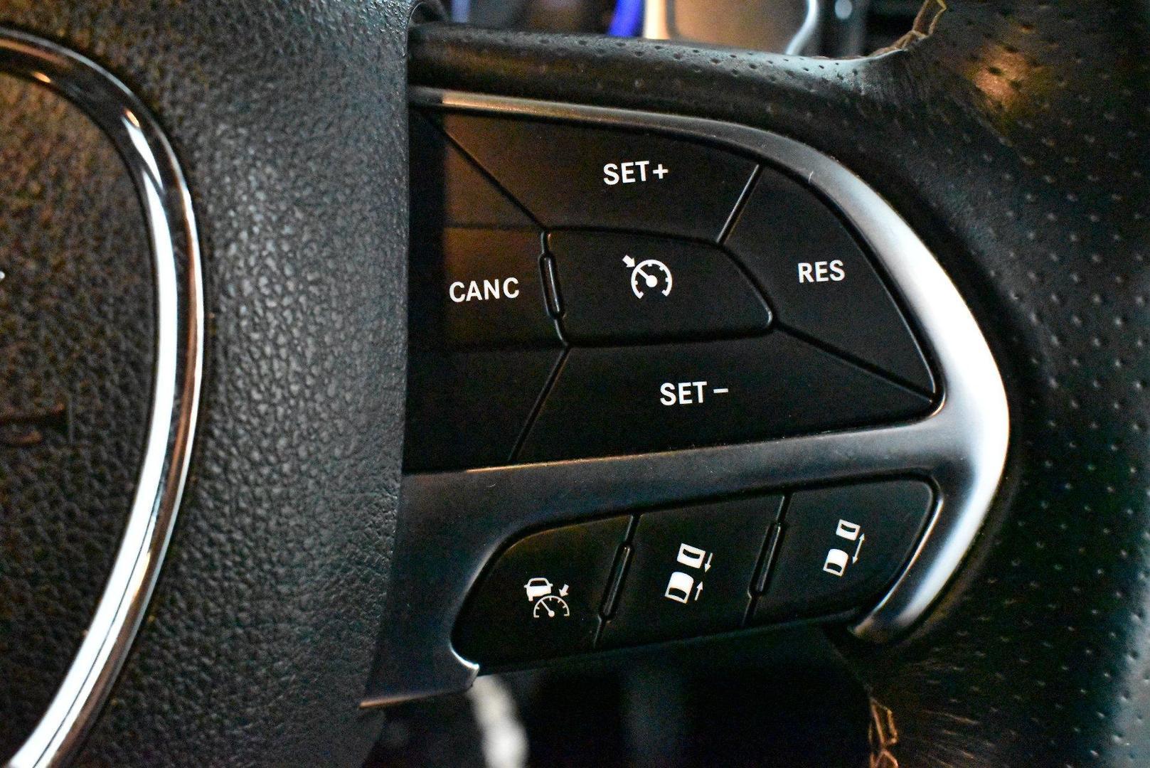 2018 Used Chrysler 300