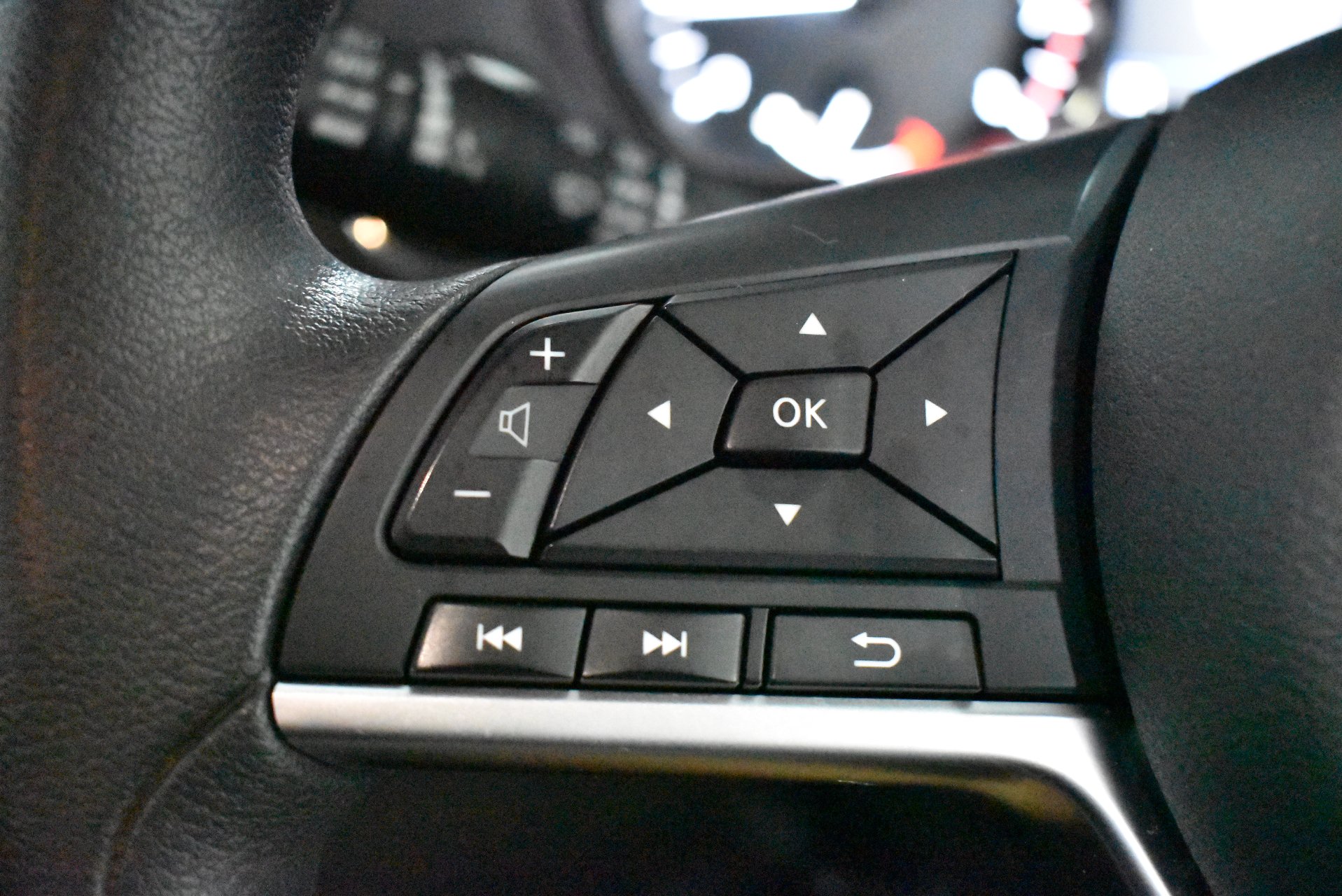 2021 Used Nissan X-TRAIL