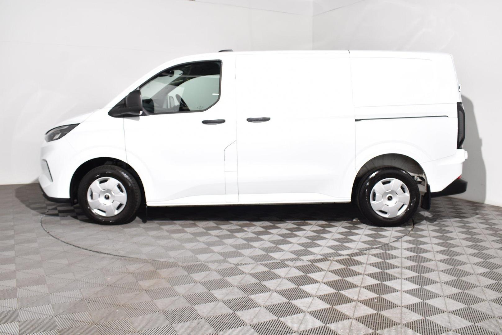 2024 Used Ford Transit Custom