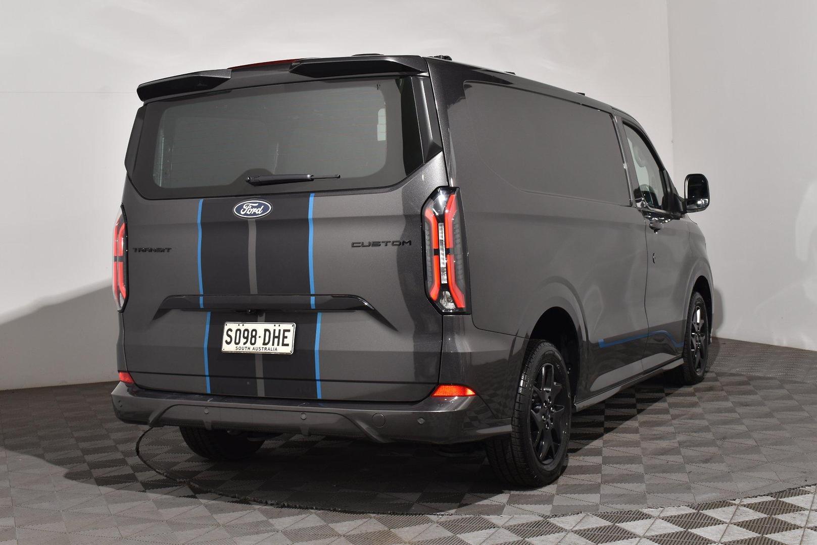 2024 Used Ford Transit Custom