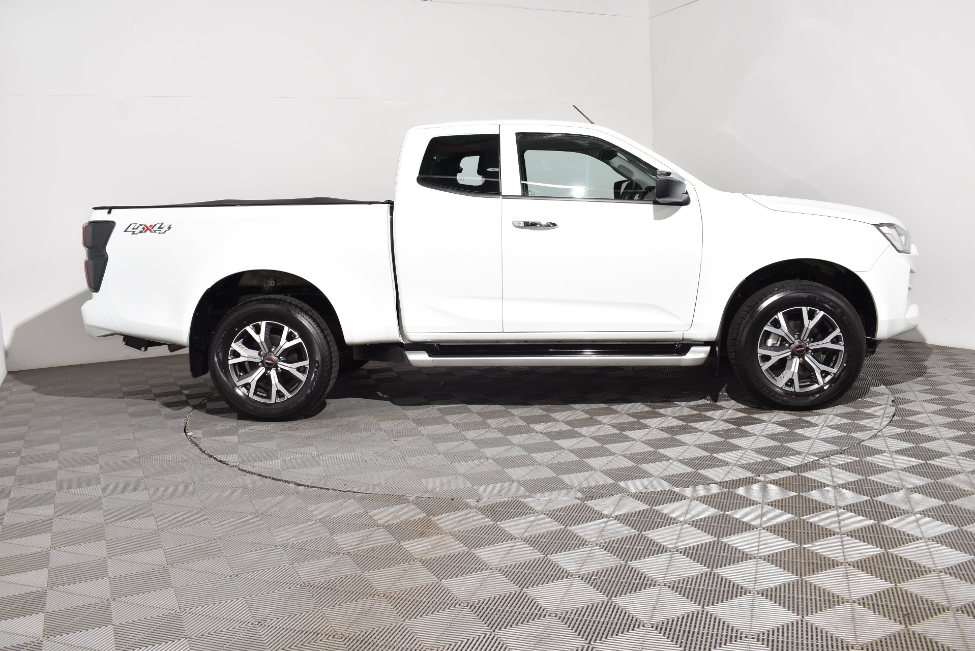2023 Used Isuzu D-MAX