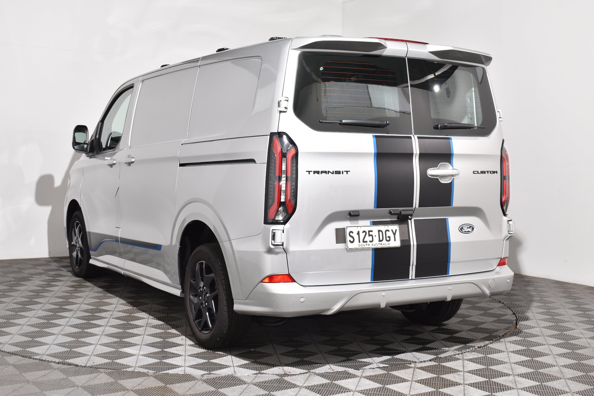 2024 Used Ford Transit Custom