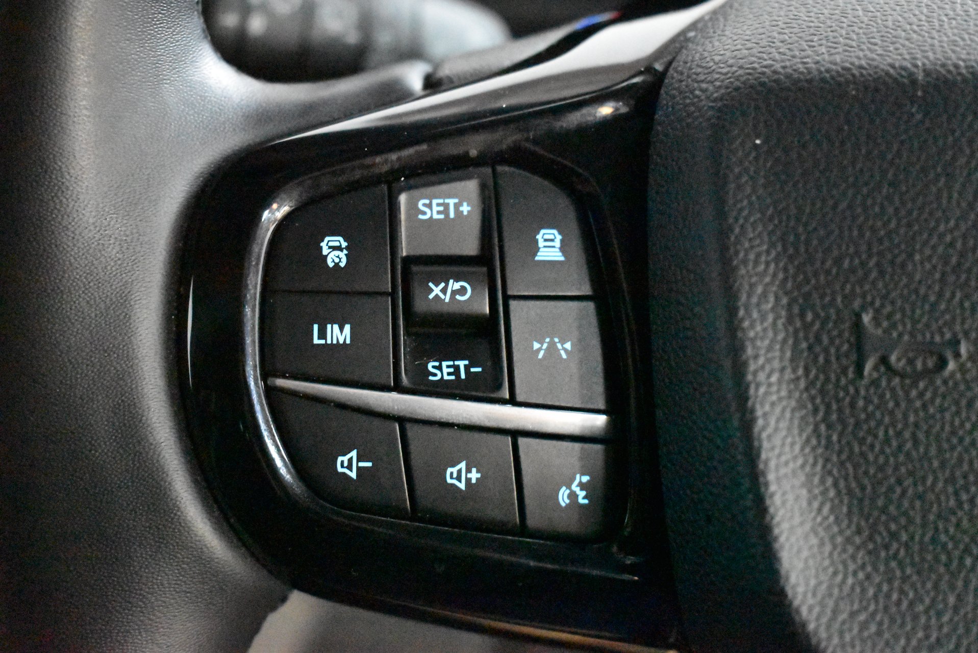 2024 Used Ford Transit Custom