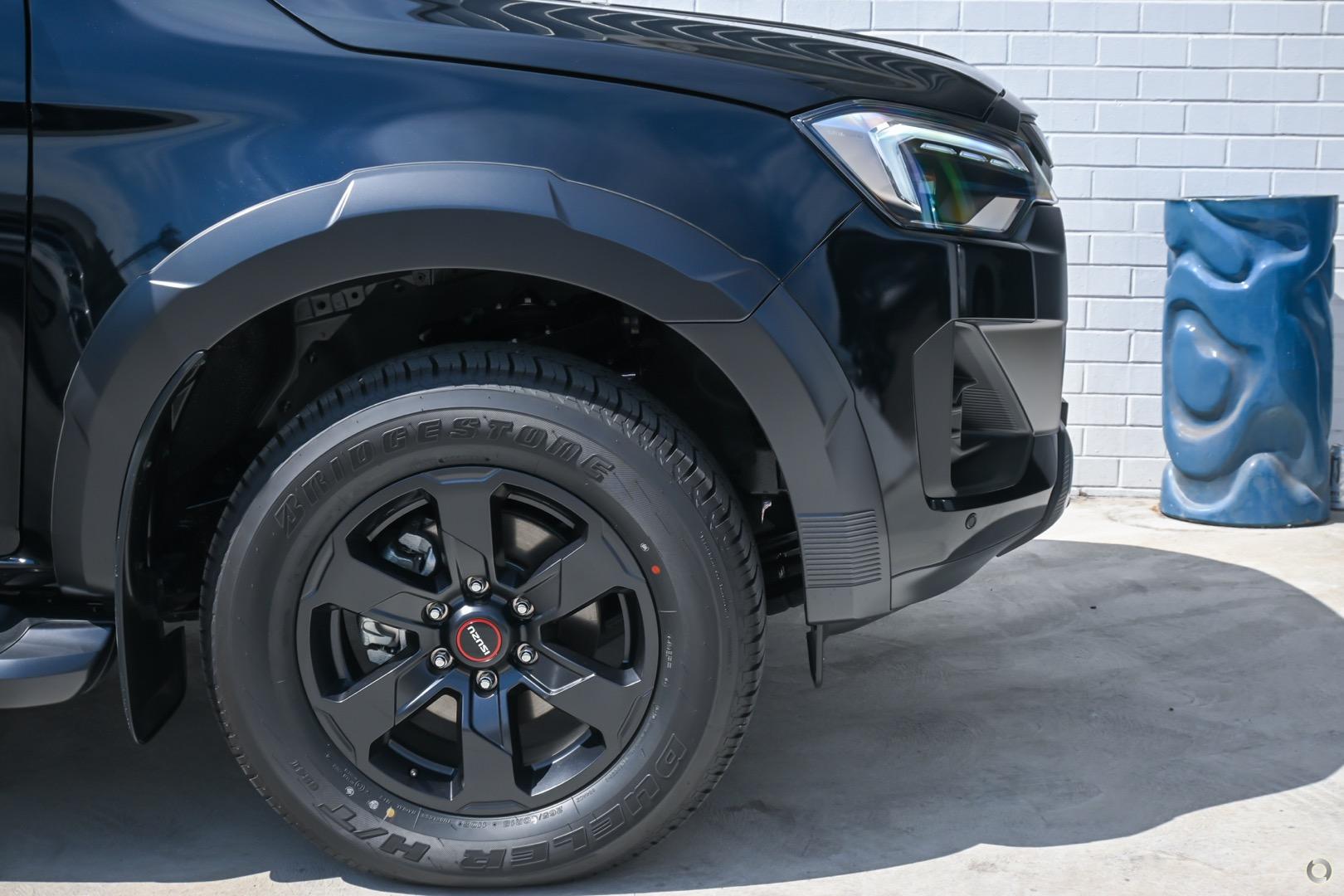 2025 New Isuzu D-MAX