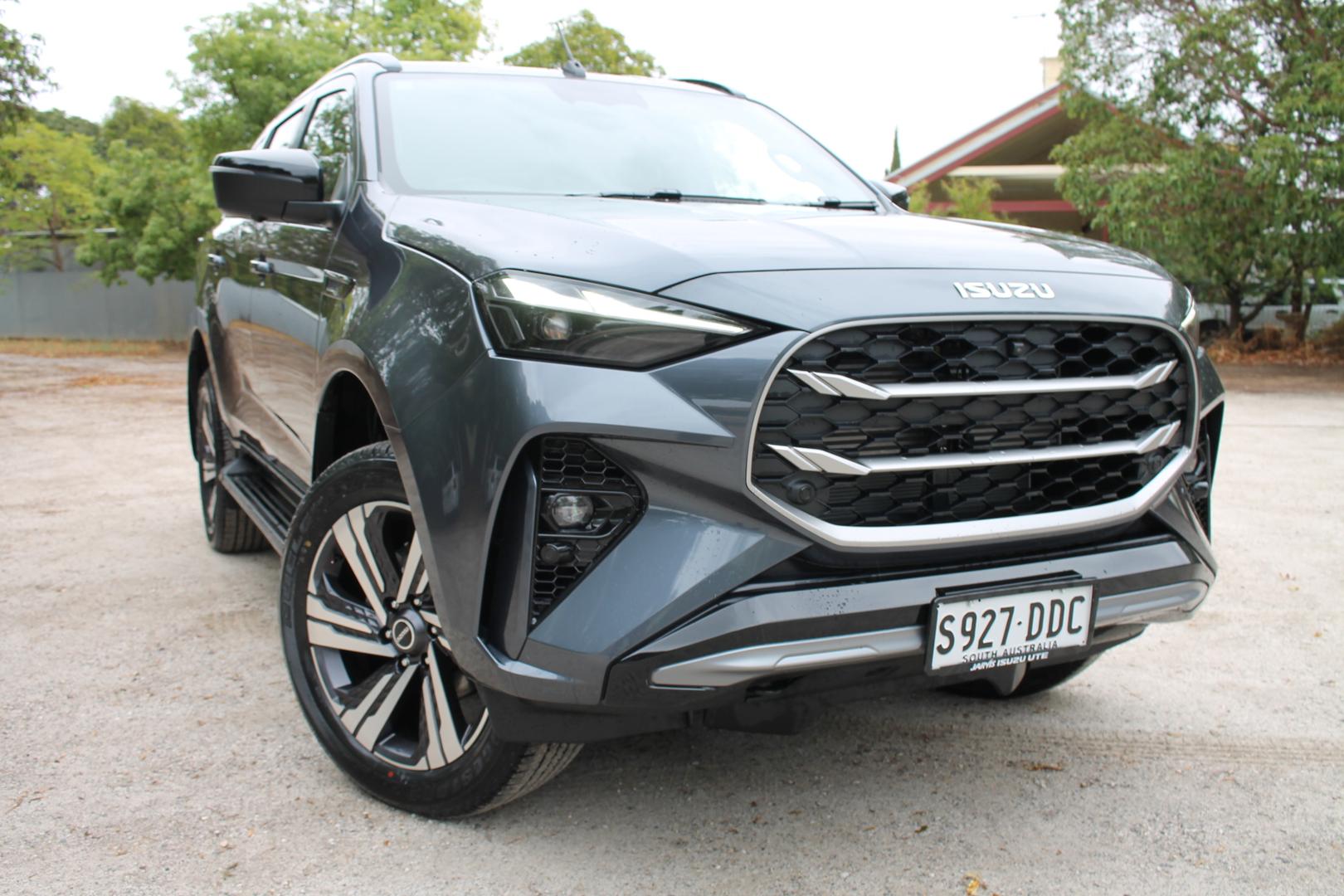 2025 Demo Isuzu MU-X