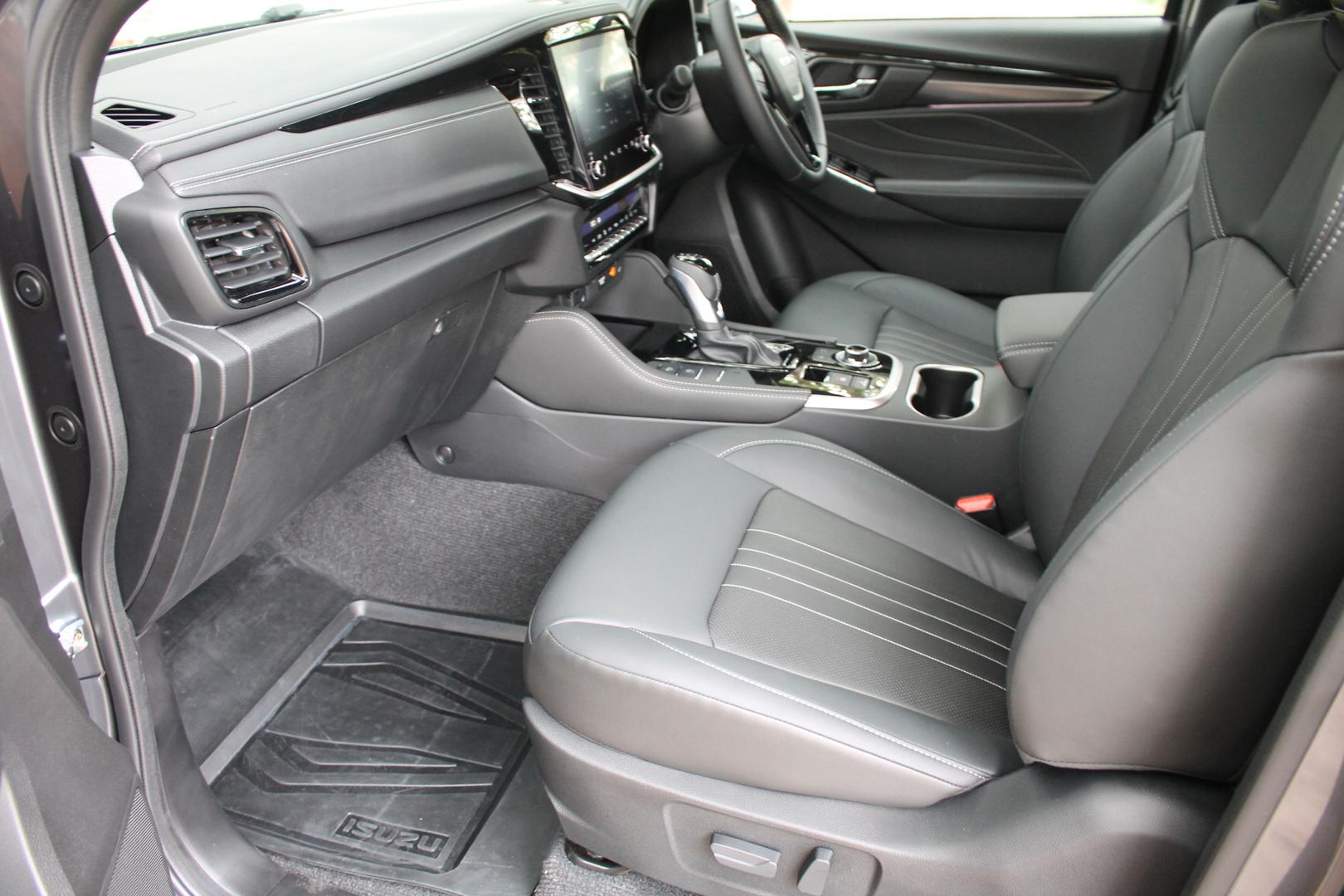 2025 Demo Isuzu MU-X