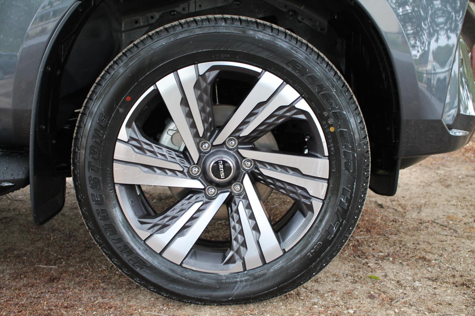 2025 Demo Isuzu MU-X