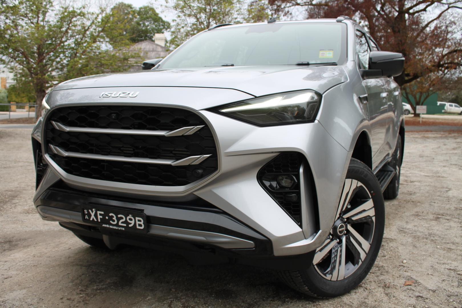 2025 Demo Isuzu MU-X