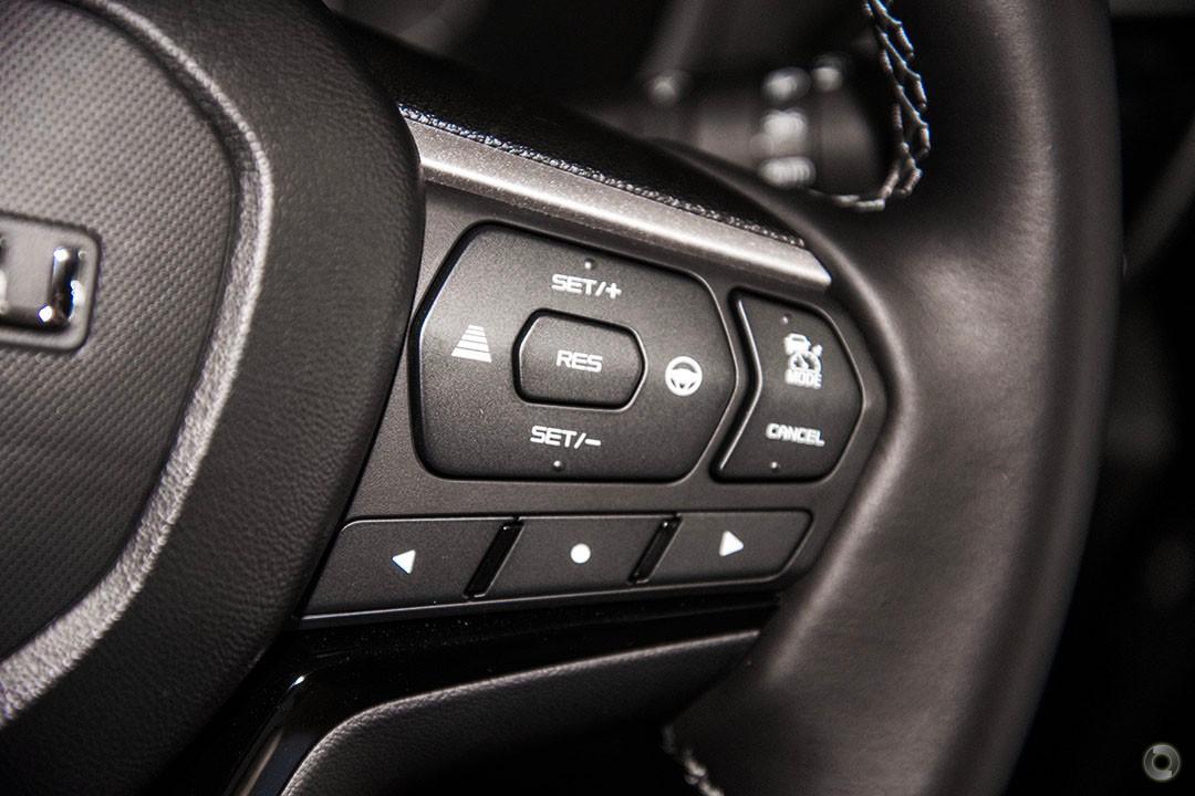 2025 New Isuzu MU-X
