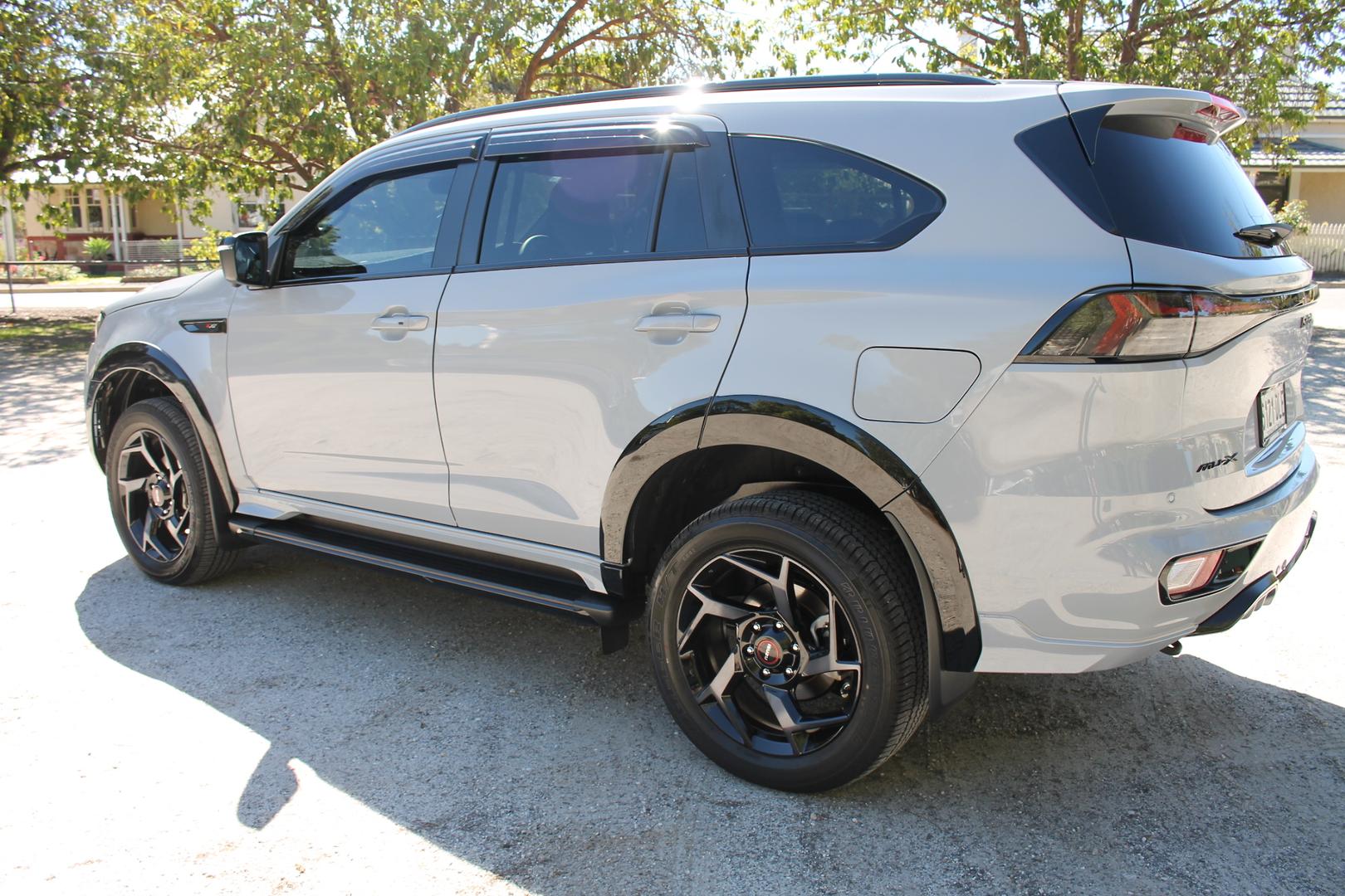 2025 Used Isuzu MU-X