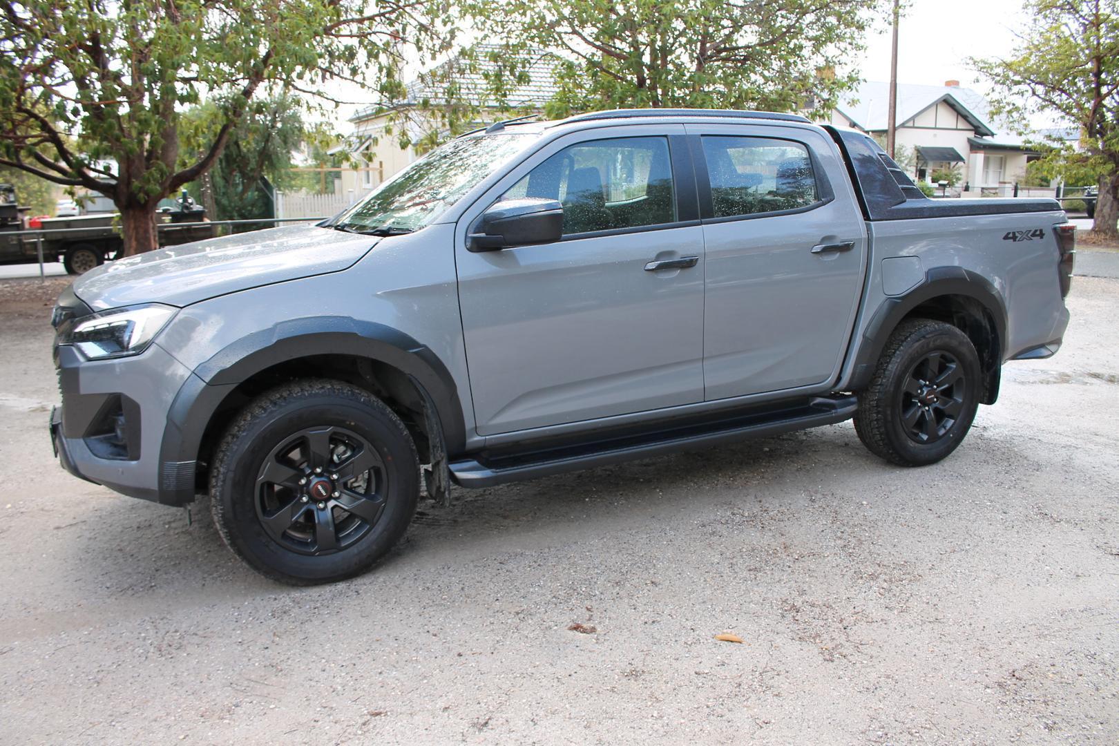 2025 Used Isuzu D-MAX
