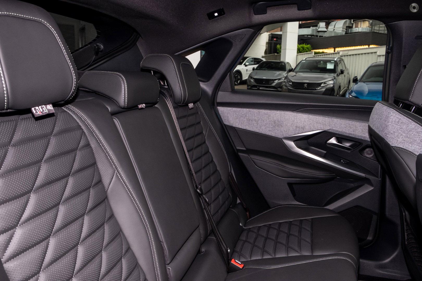 2025 New Peugeot 3008