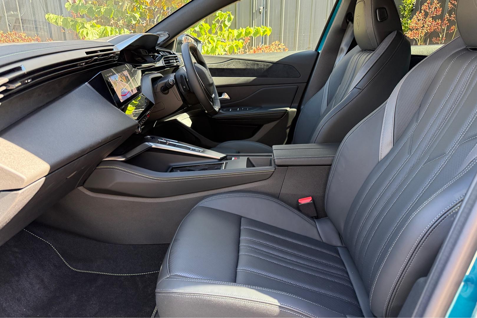 2025 Demo Peugeot 408