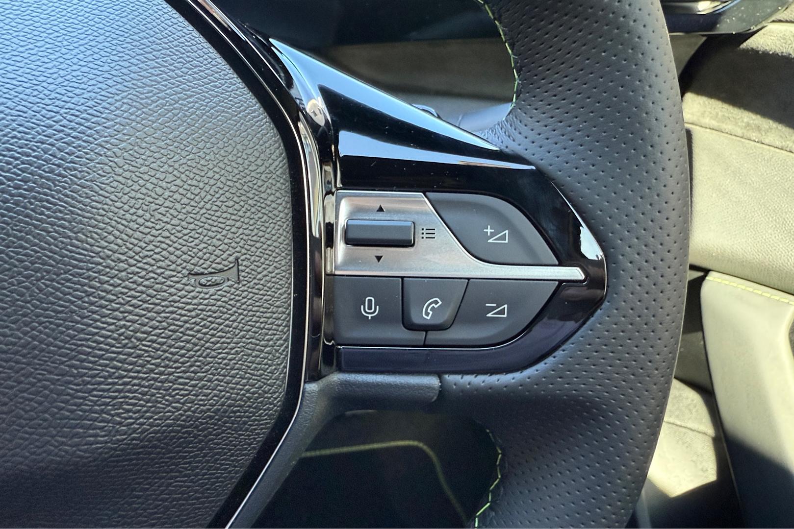 2025 Demo Peugeot 408