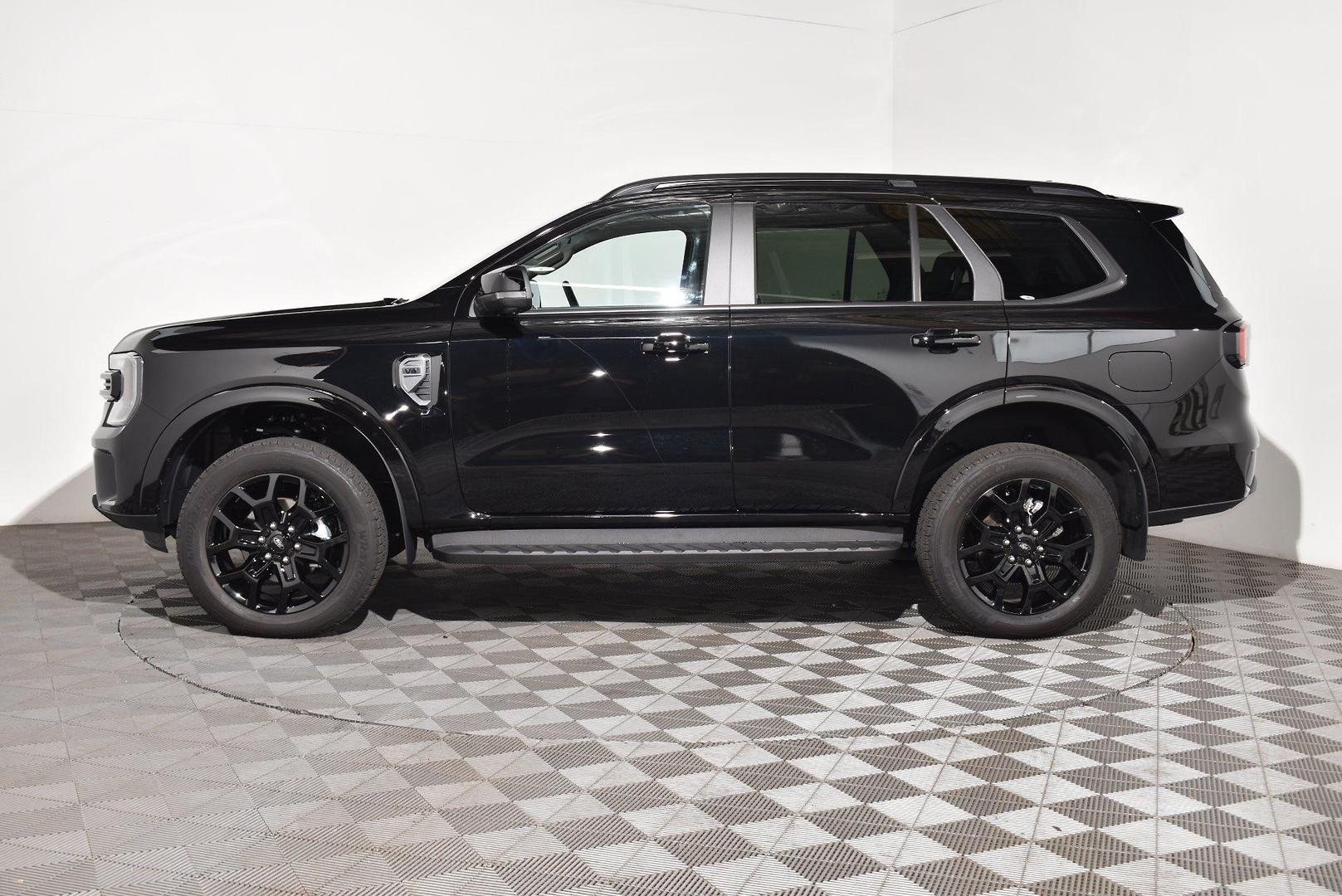 2025 Used Ford Everest
