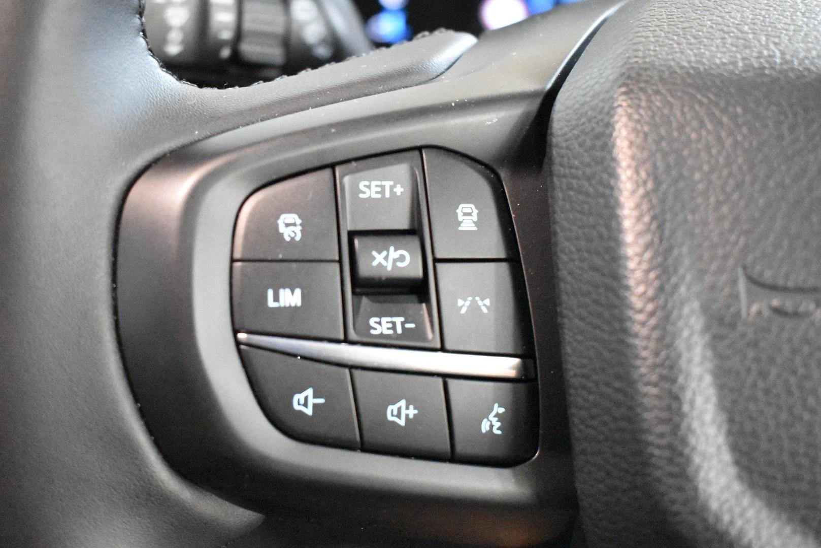 2025 Used Ford Everest