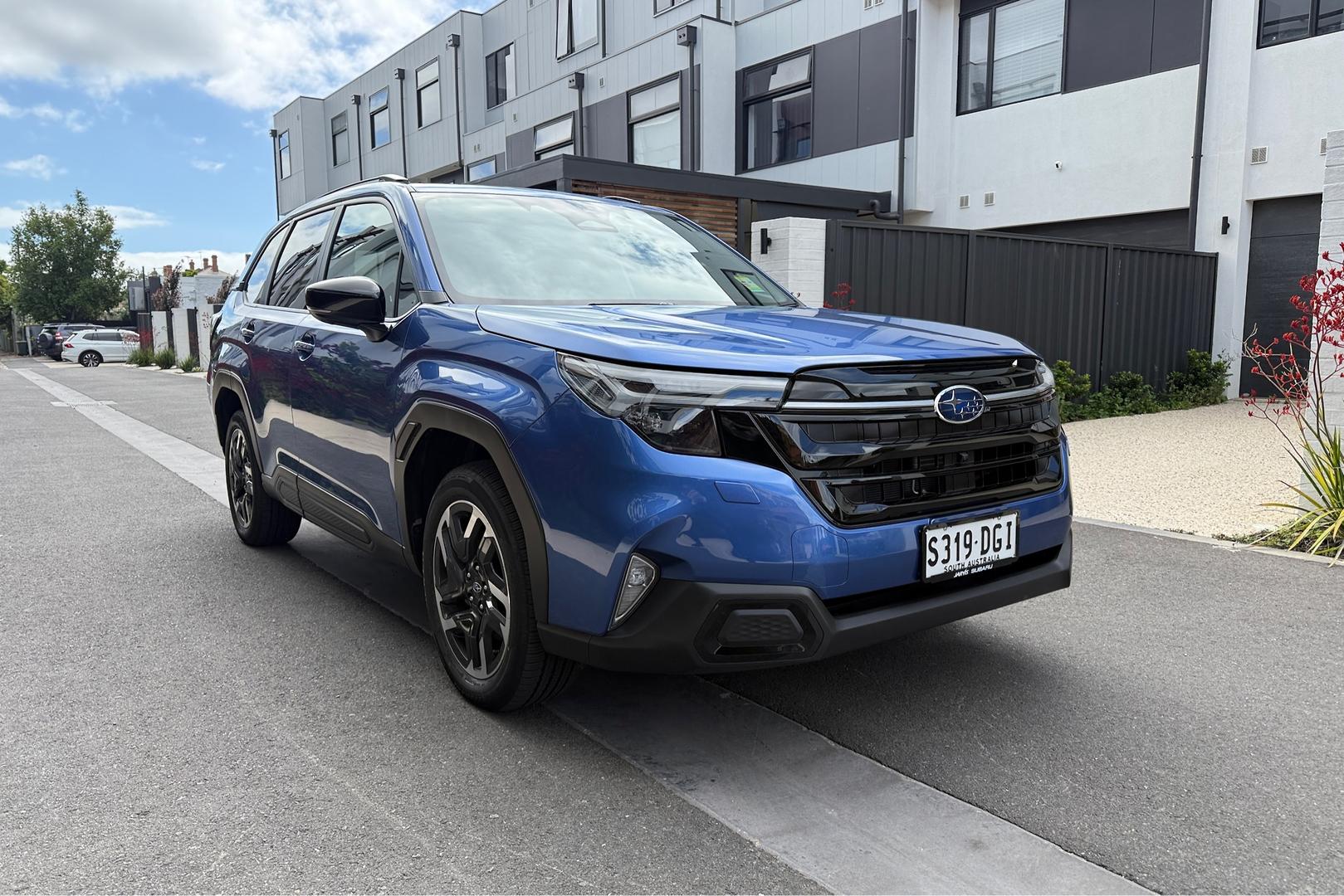 2025 Demo Subaru Forester