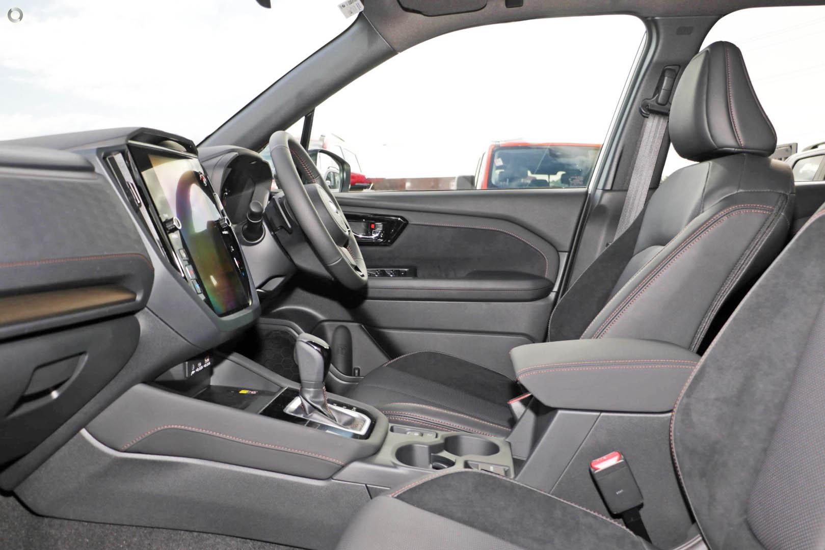 2025 New Subaru Forester