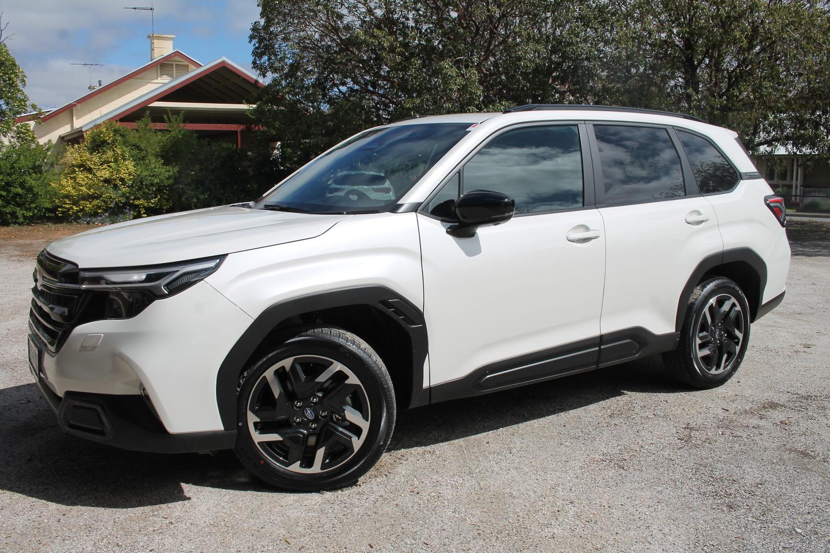 2025 Demo Subaru Forester