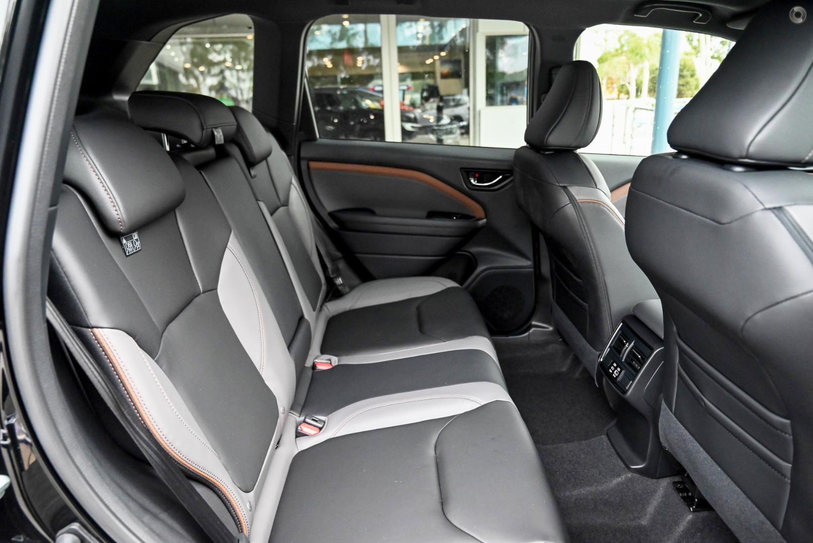 2025 New Subaru Forester