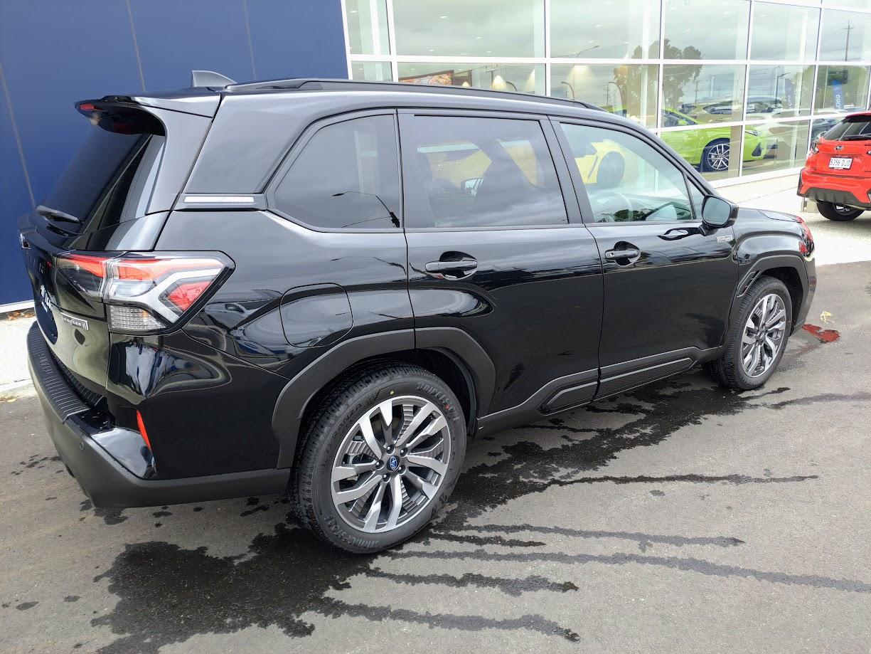 2025 Demo Subaru Forester