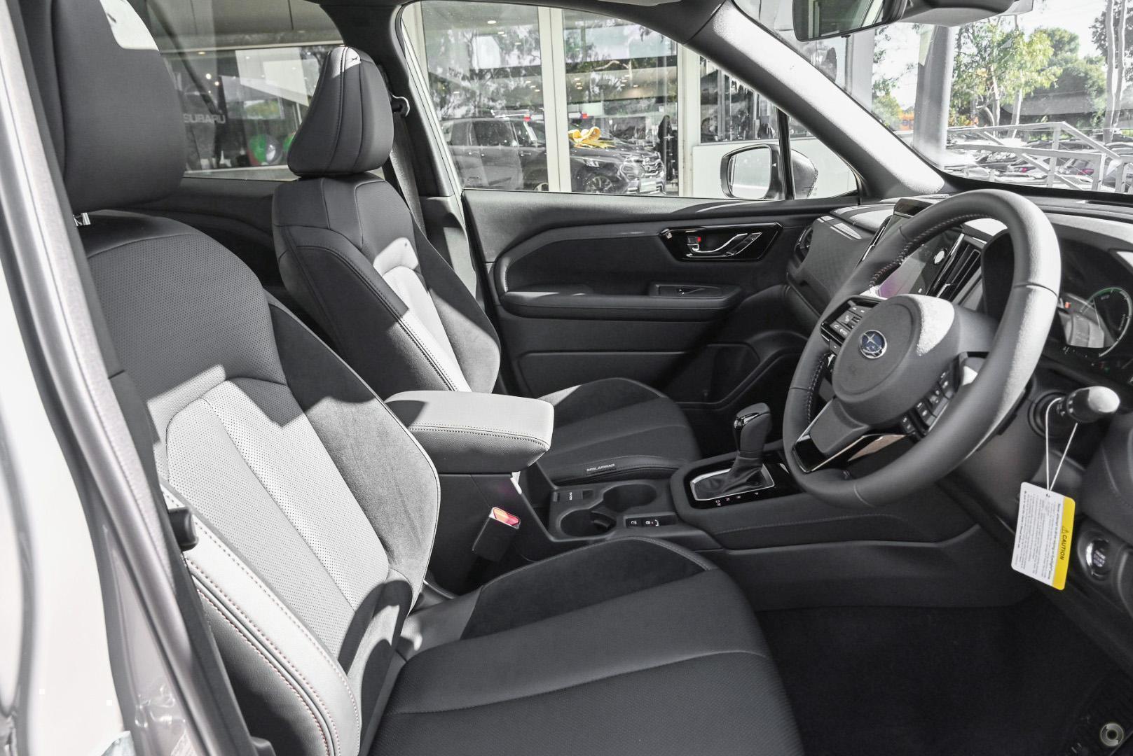 2025 New Subaru Forester
