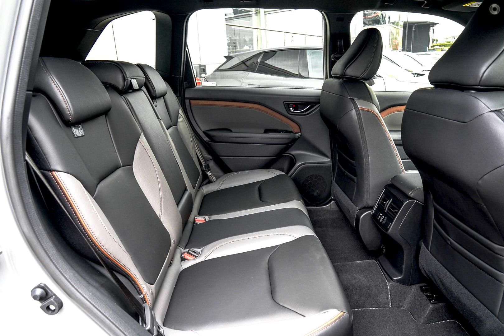 2025 New Subaru Forester