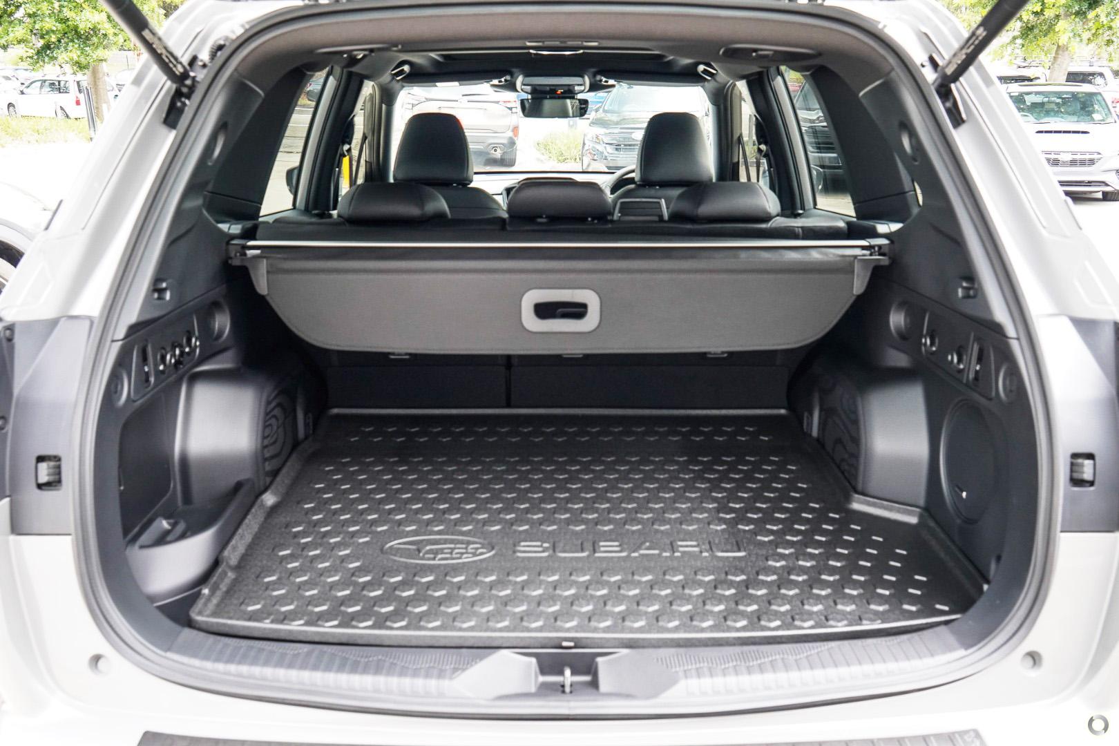 2025 New Subaru Forester