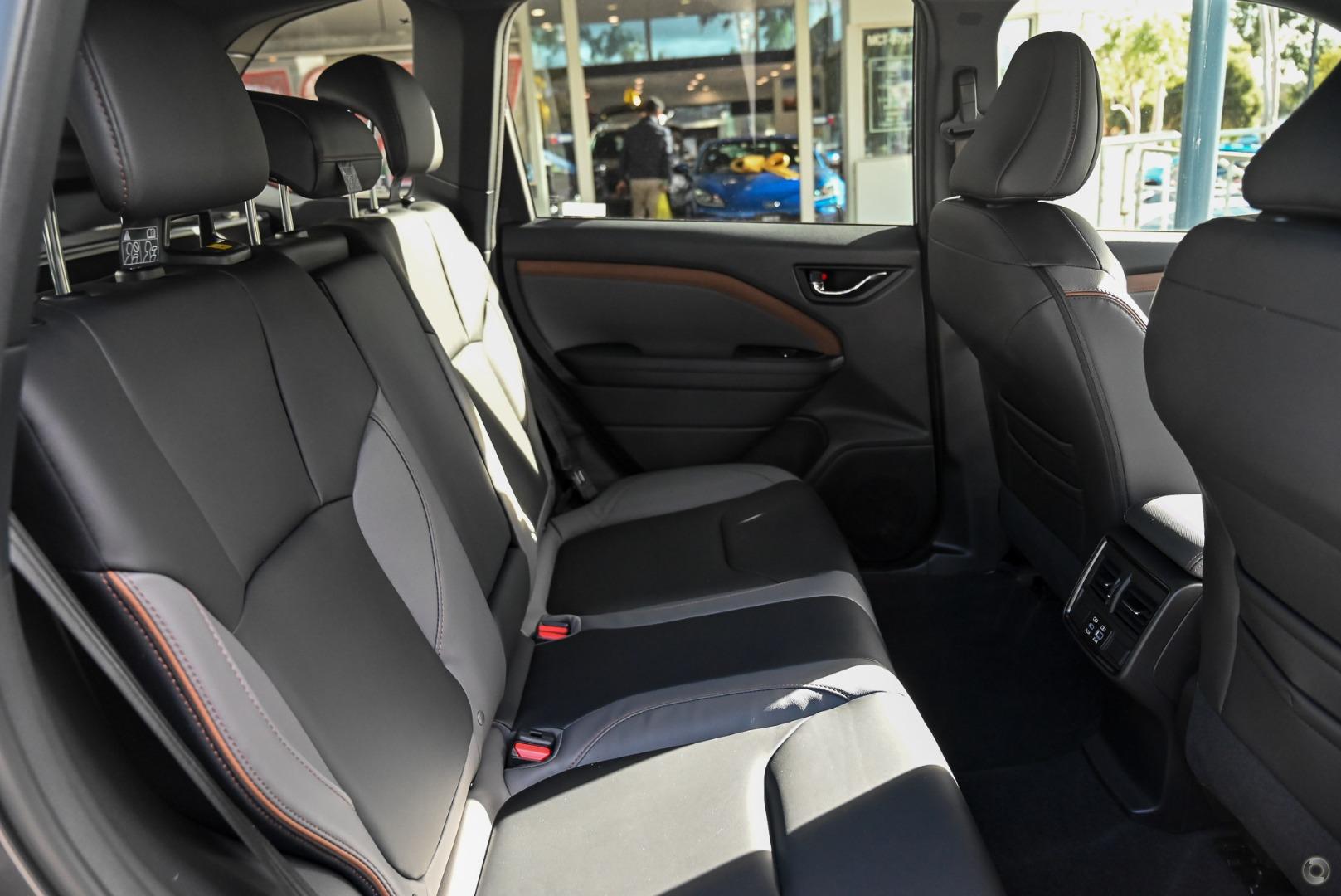 2025 New Subaru Forester