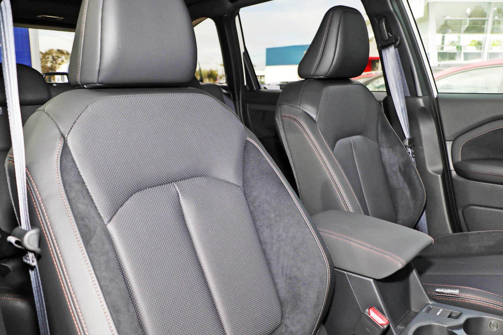 2025 New Subaru Forester