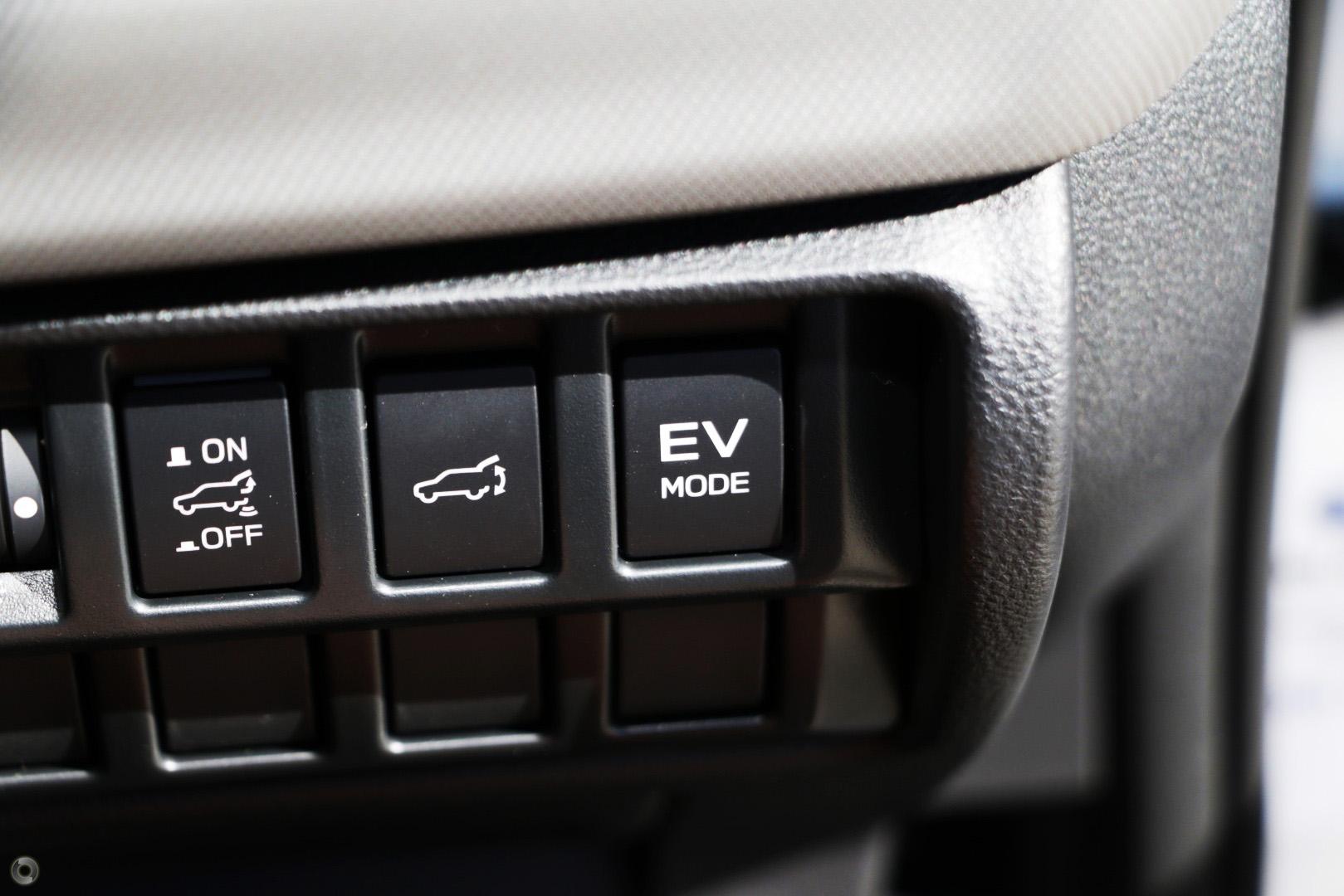 2025 New Subaru Forester