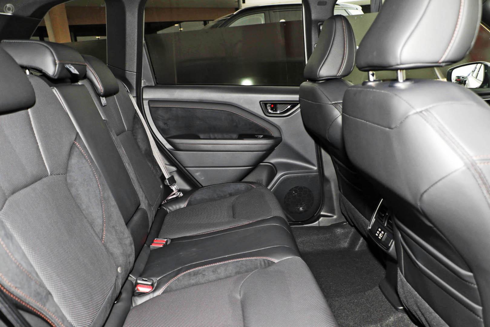 2025 New Subaru Forester