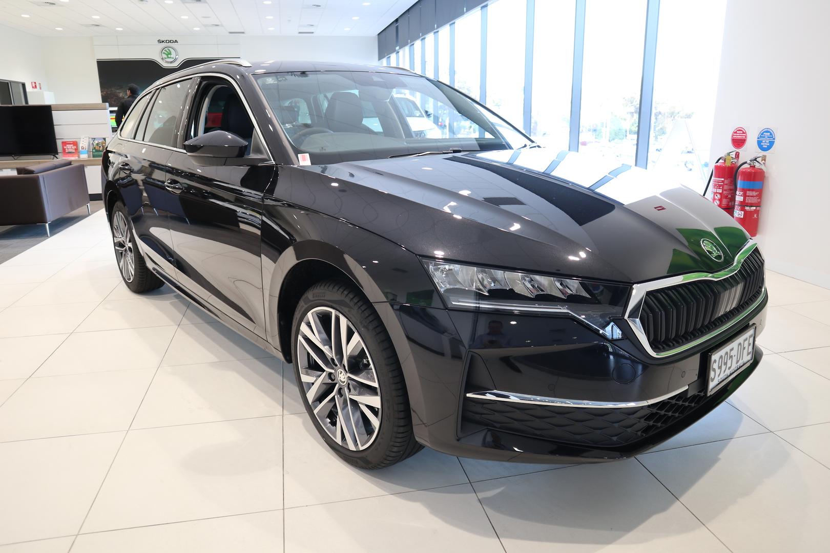 2025 Demo SKODA Octavia