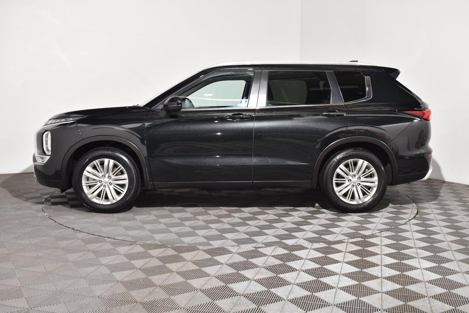 2023 Used Mitsubishi Outlander