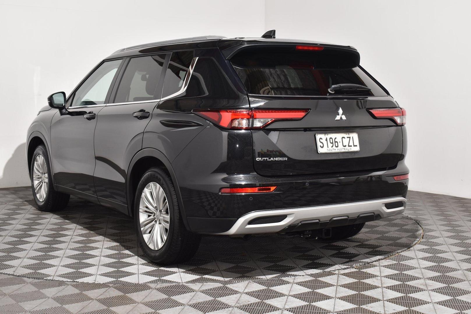 2023 Used Mitsubishi Outlander