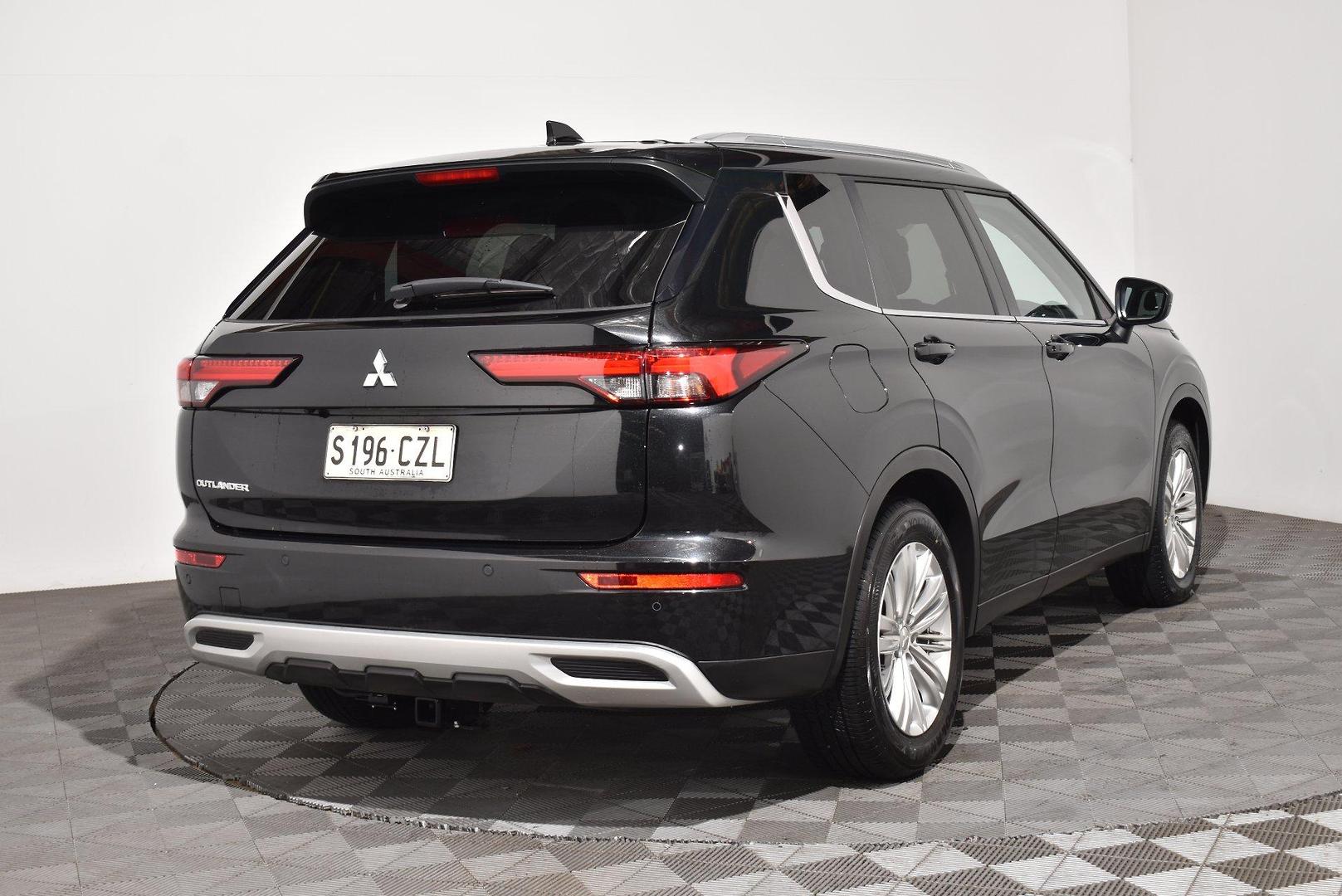 2023 Used Mitsubishi Outlander