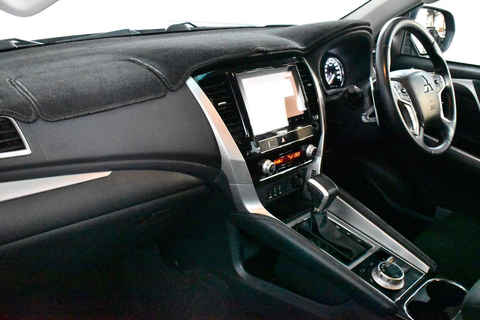 2020 Used Mitsubishi Pajero Sport