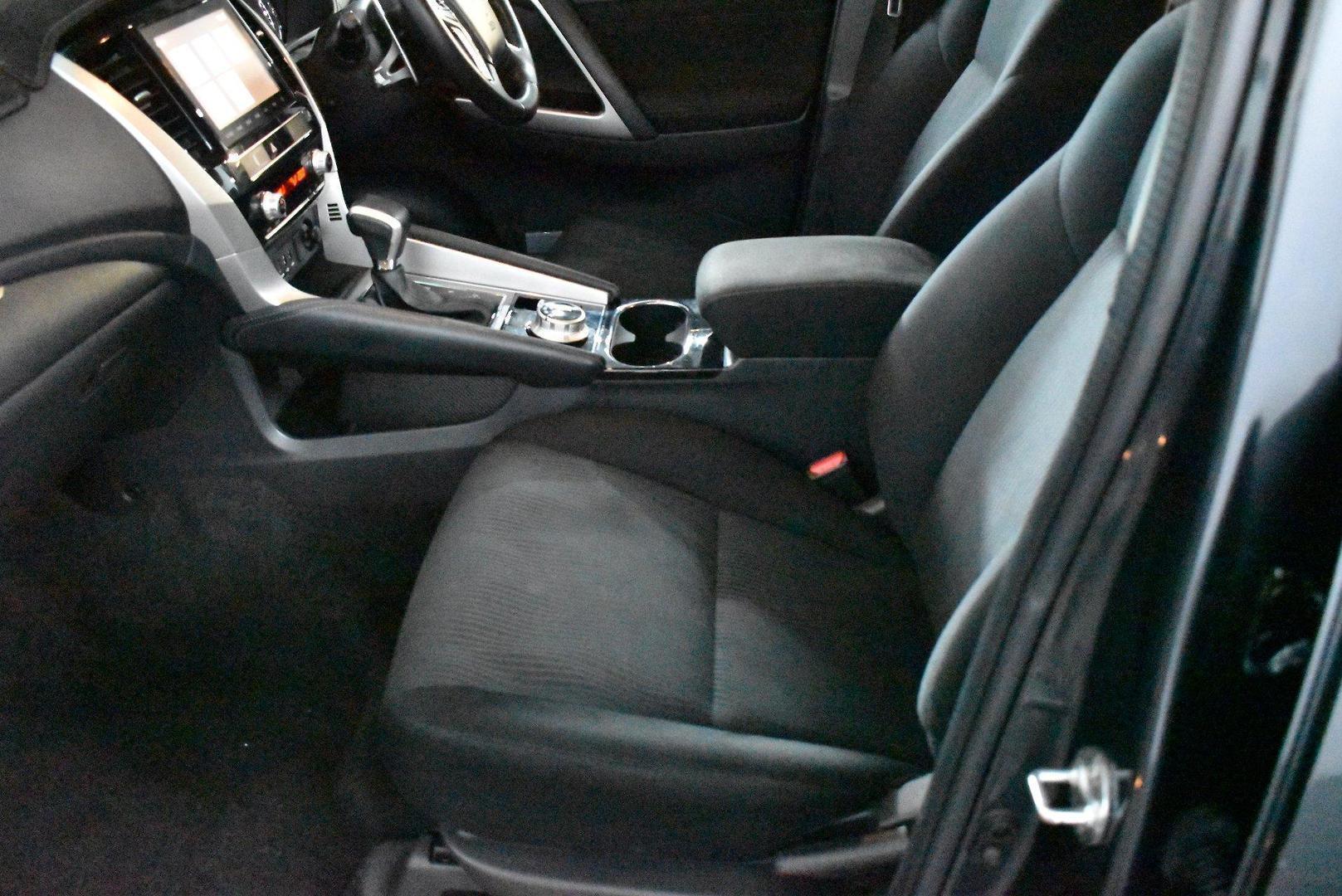 2020 Used Mitsubishi Pajero Sport