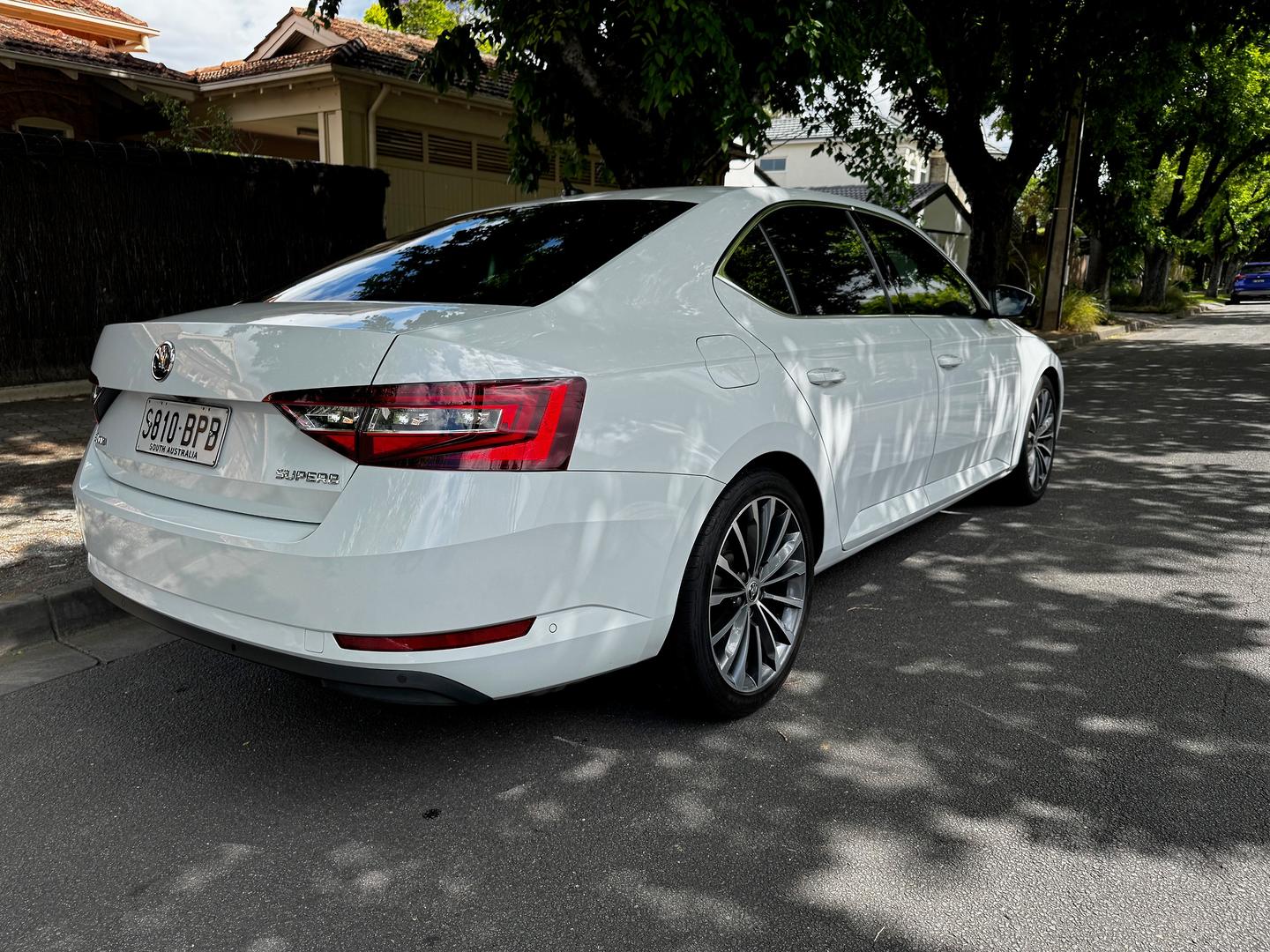 2016 Used SKODA Superb