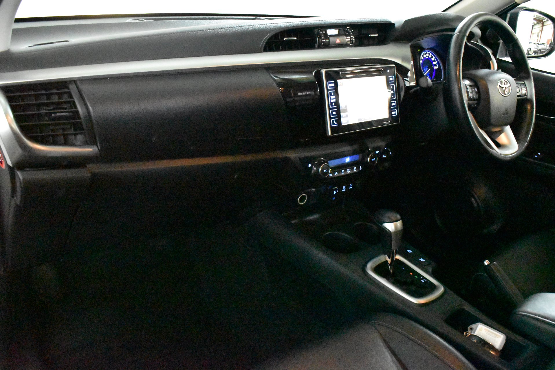 2015 Used Toyota Hilux