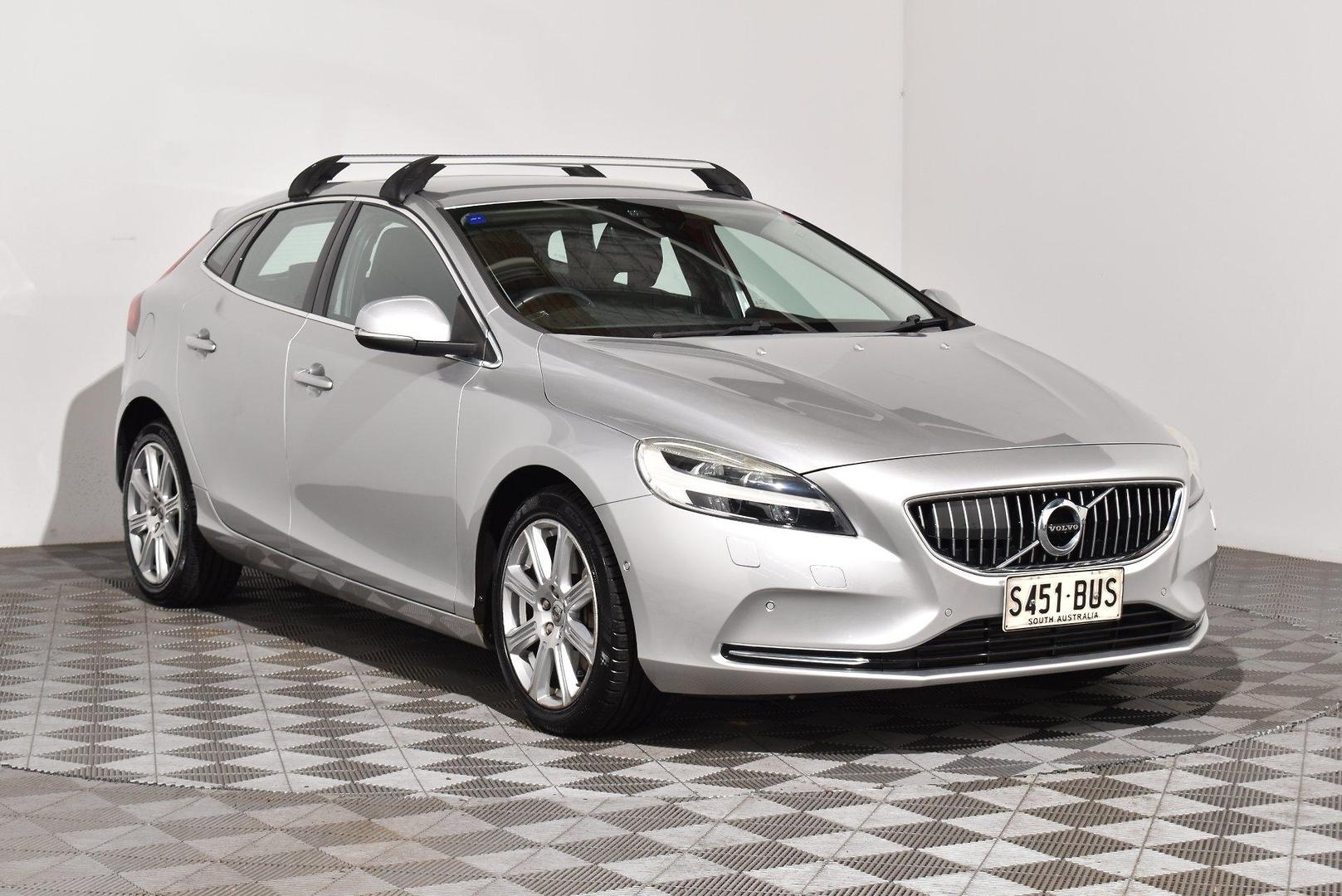 2017 Used Volvo V40
