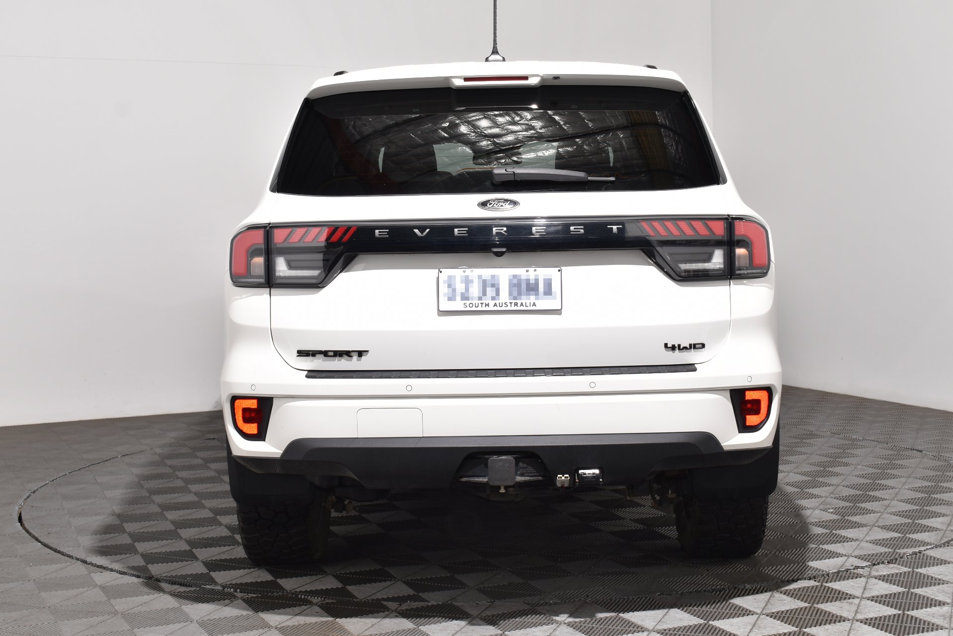 2023 Used Ford Everest