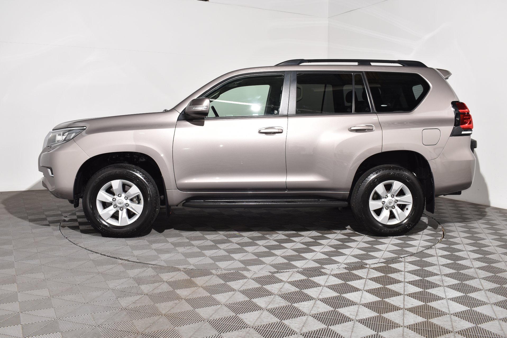 2019 Used Toyota Landcruiser Prado