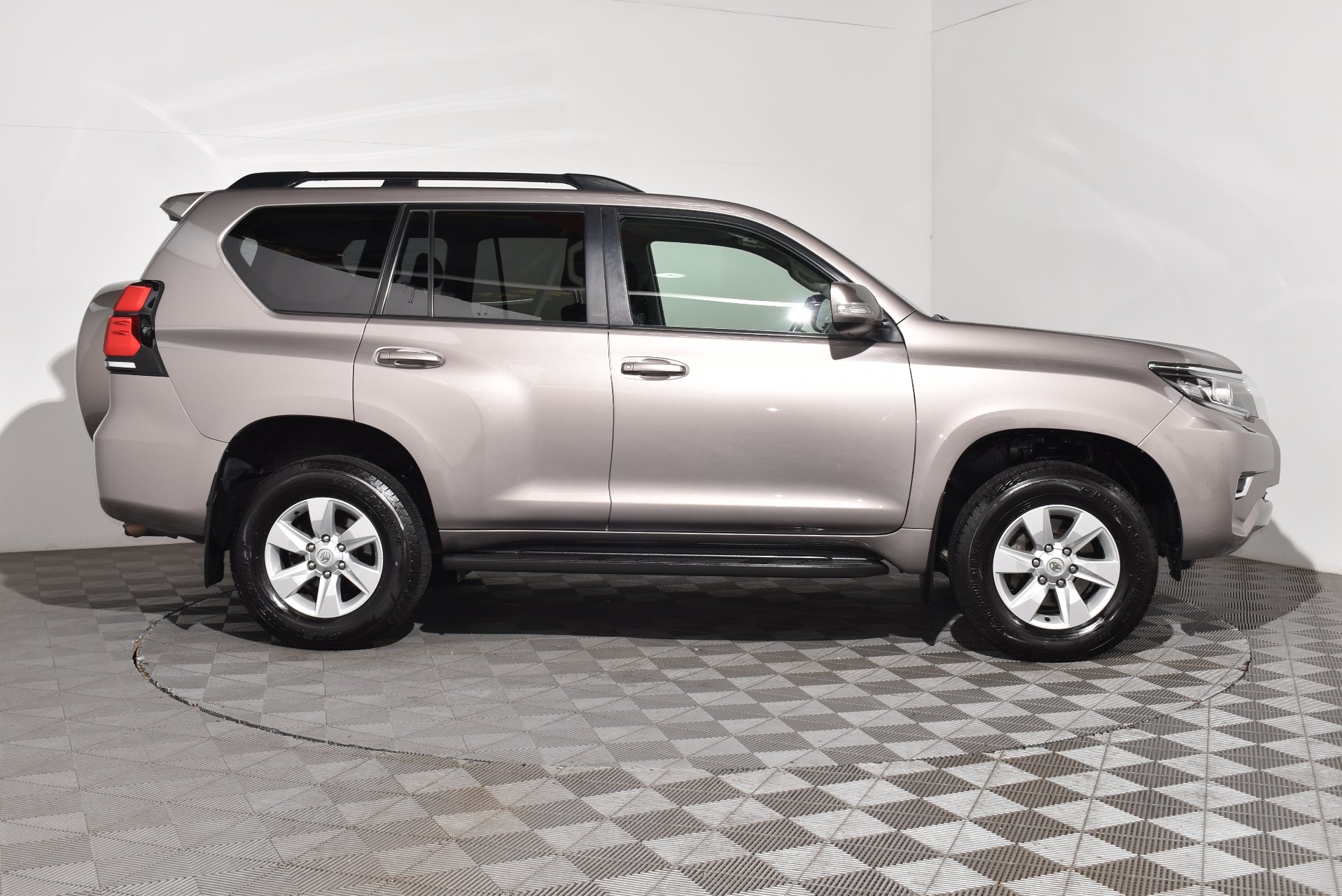 2019 Used Toyota Landcruiser Prado
