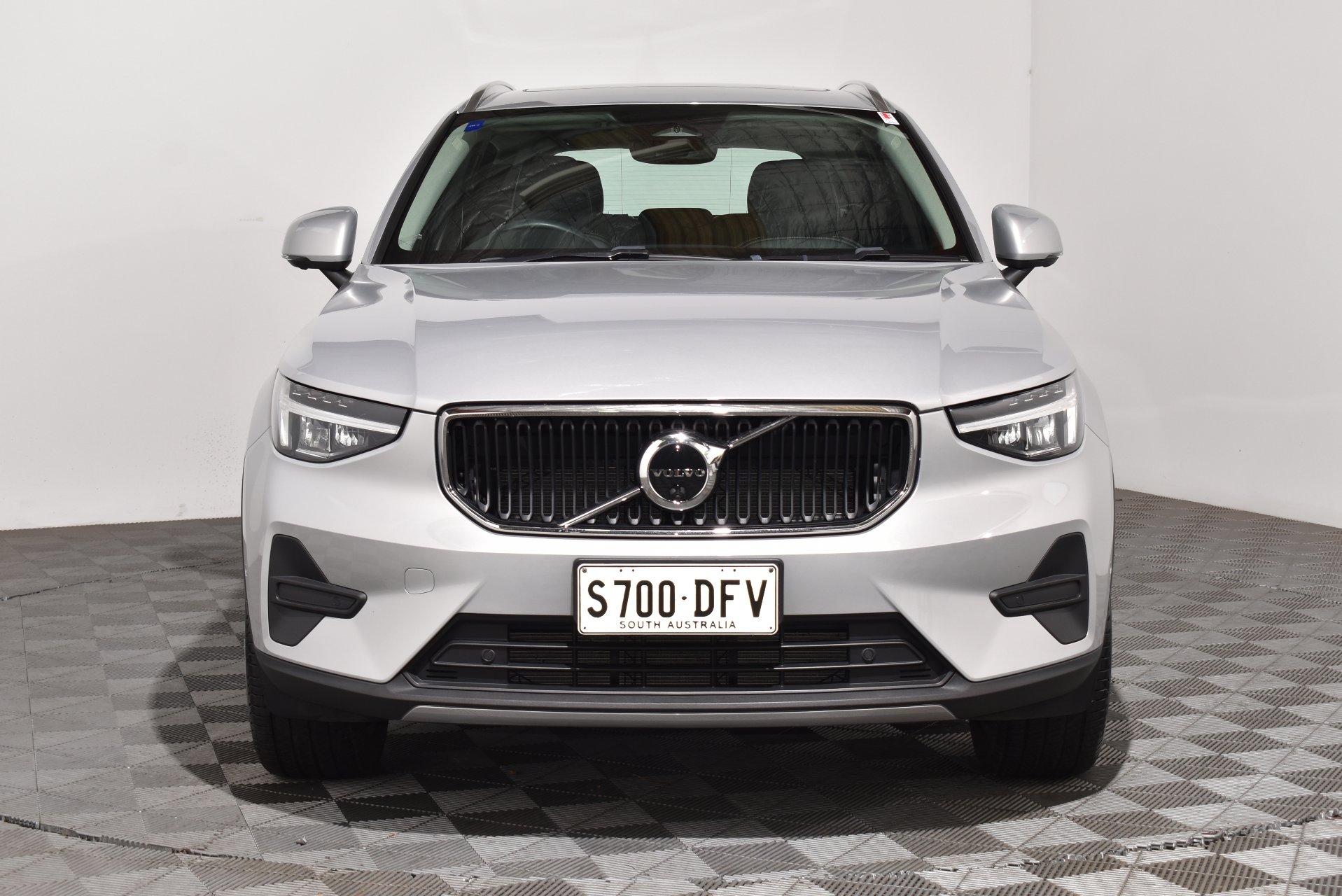 2023 Used Volvo XC40