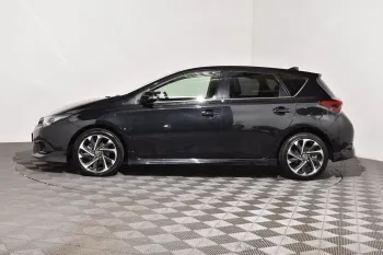 2017 Used Toyota Corolla