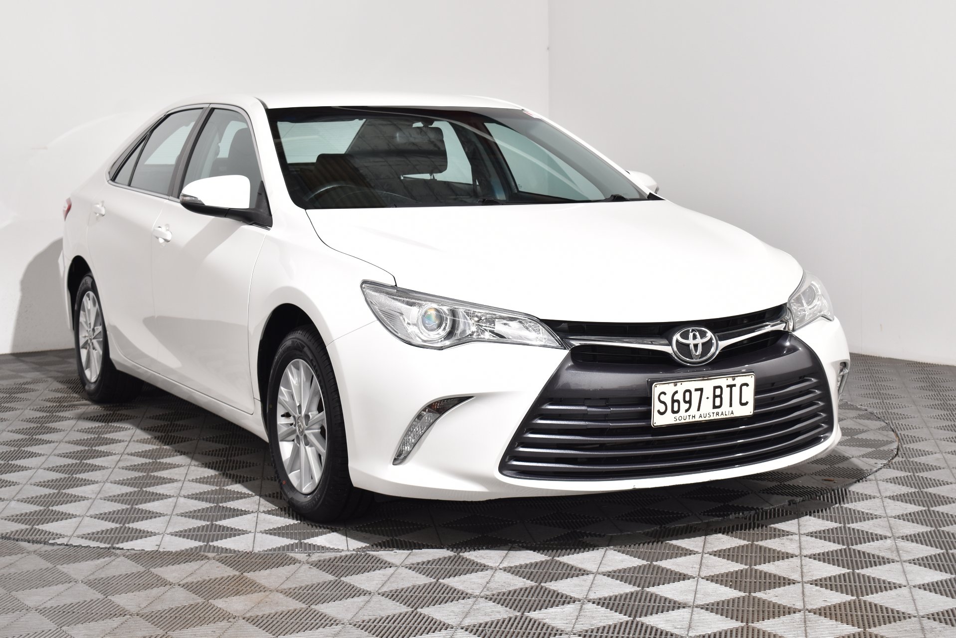 2016 Used Toyota Camry