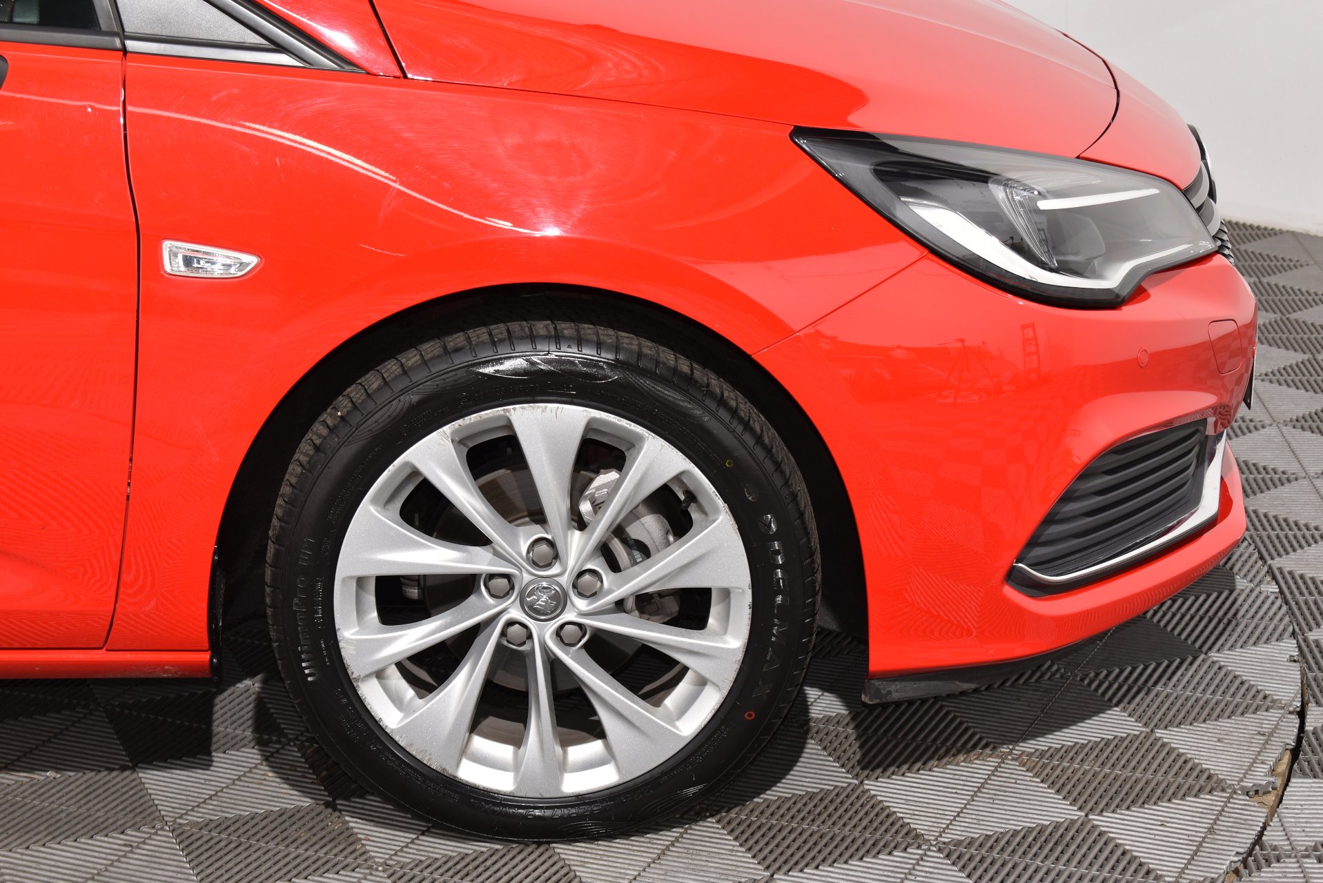 2018 Used Holden Astra