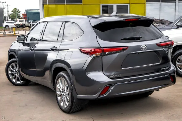 2025 New Toyota Kluger AXUH78R Grande SUV