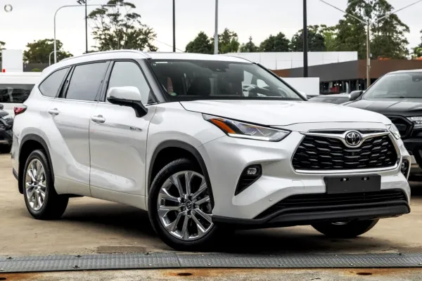 2025 New Toyota Kluger AXUH78R Grande SUV